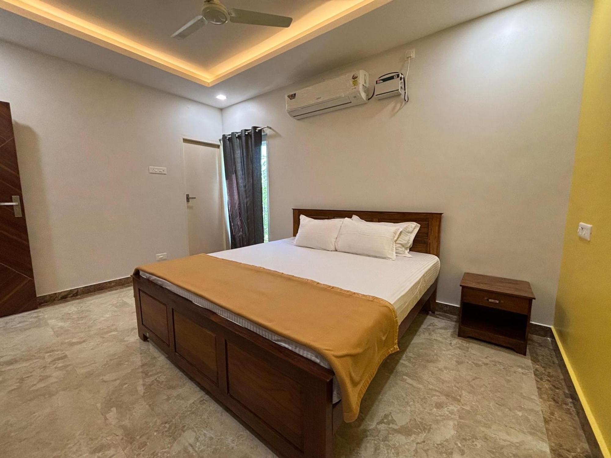 Srirangam Nandavanam Service Apartments Tiruchirappalli Zewnętrze zdjęcie
