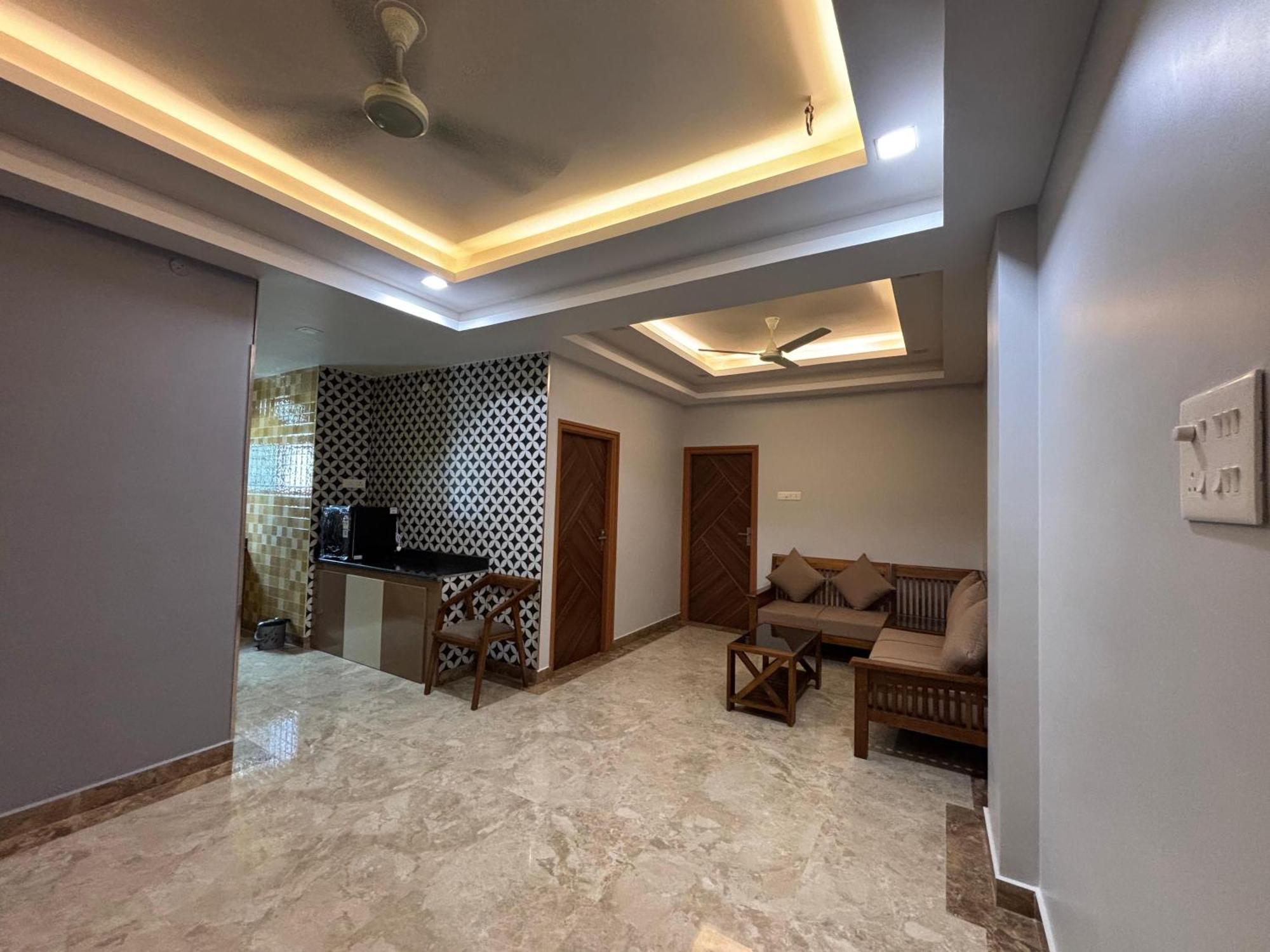 Srirangam Nandavanam Service Apartments Tiruchirappalli Zewnętrze zdjęcie
