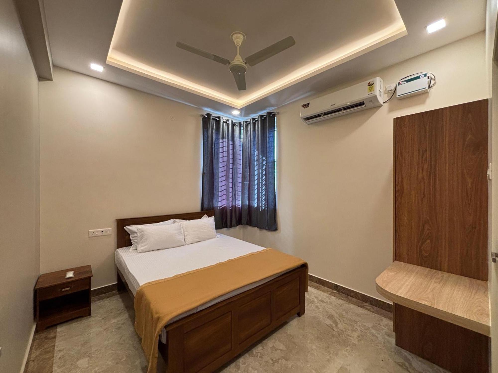 Srirangam Nandavanam Service Apartments Tiruchirappalli Zewnętrze zdjęcie