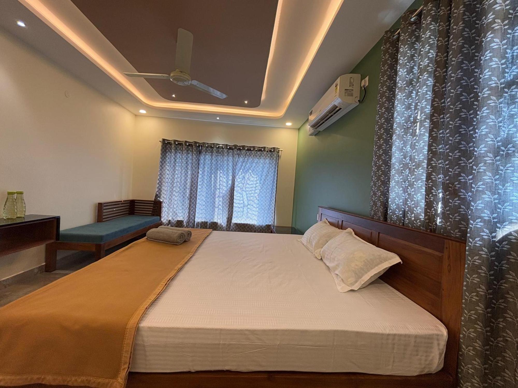 Srirangam Nandavanam Service Apartments Tiruchirappalli Zewnętrze zdjęcie