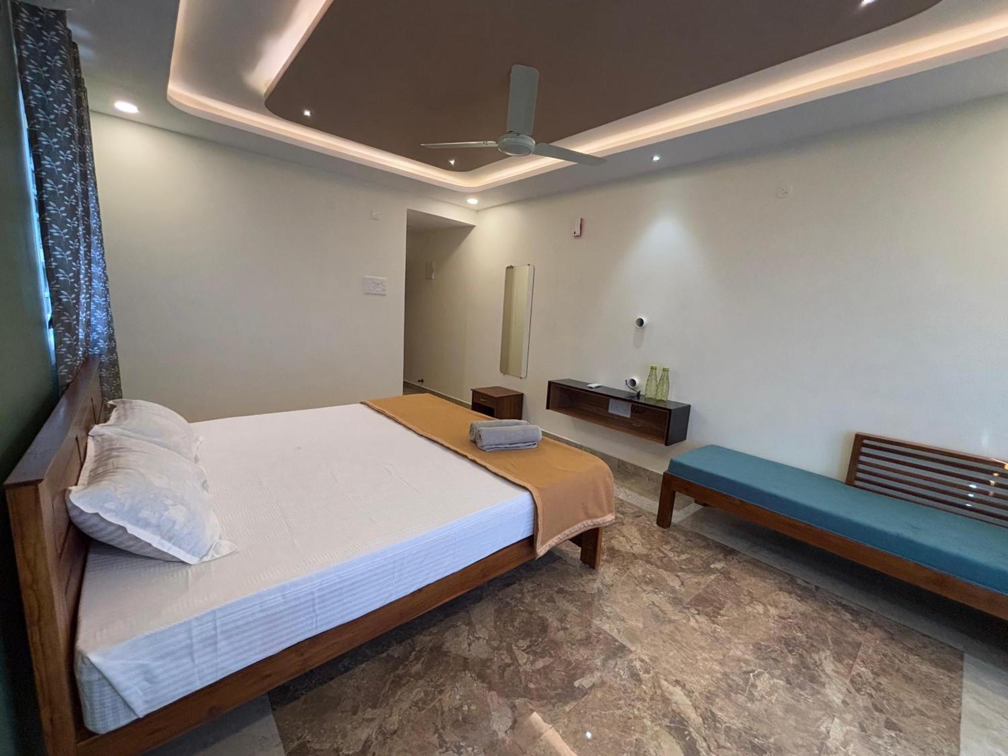 Srirangam Nandavanam Service Apartments Tiruchirappalli Zewnętrze zdjęcie